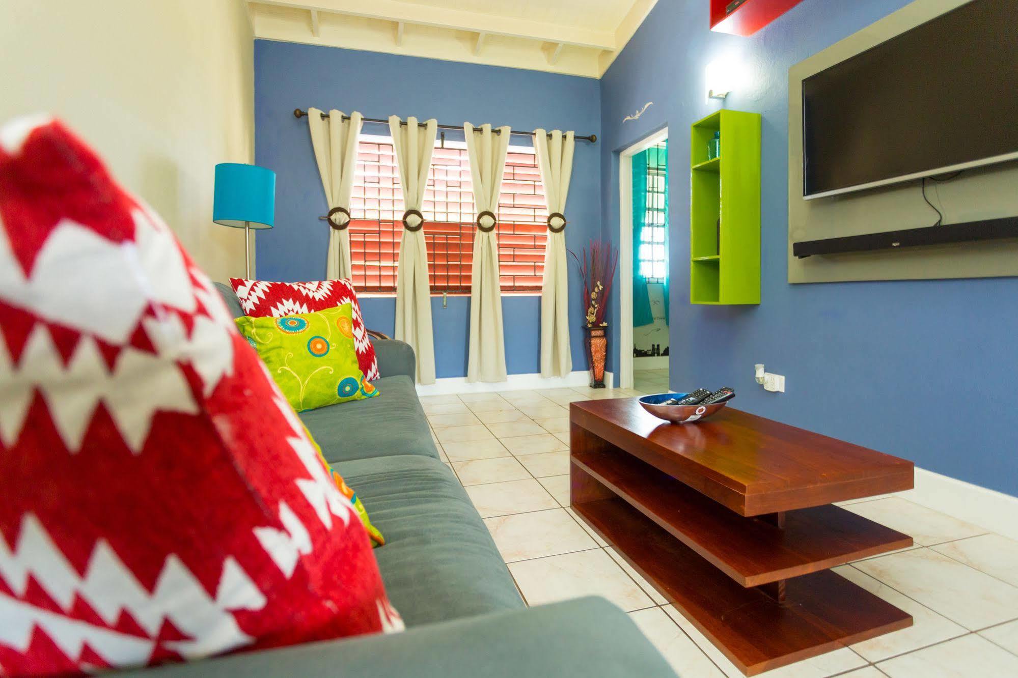 Casa Tamar Guest Apartment Kingston Exterior photo
